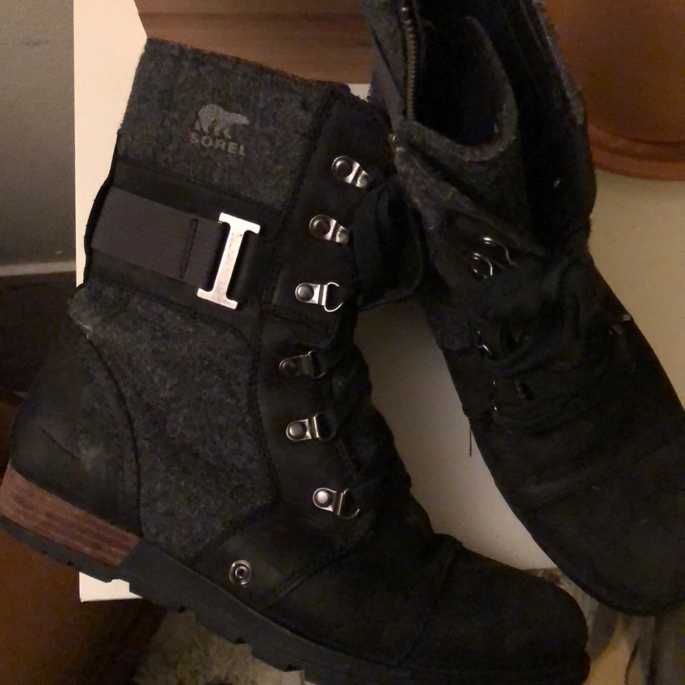LAST CHANCE!!!!! Sorel Bad Bitch Mountain Boots